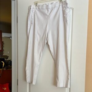 Women’s White Pants